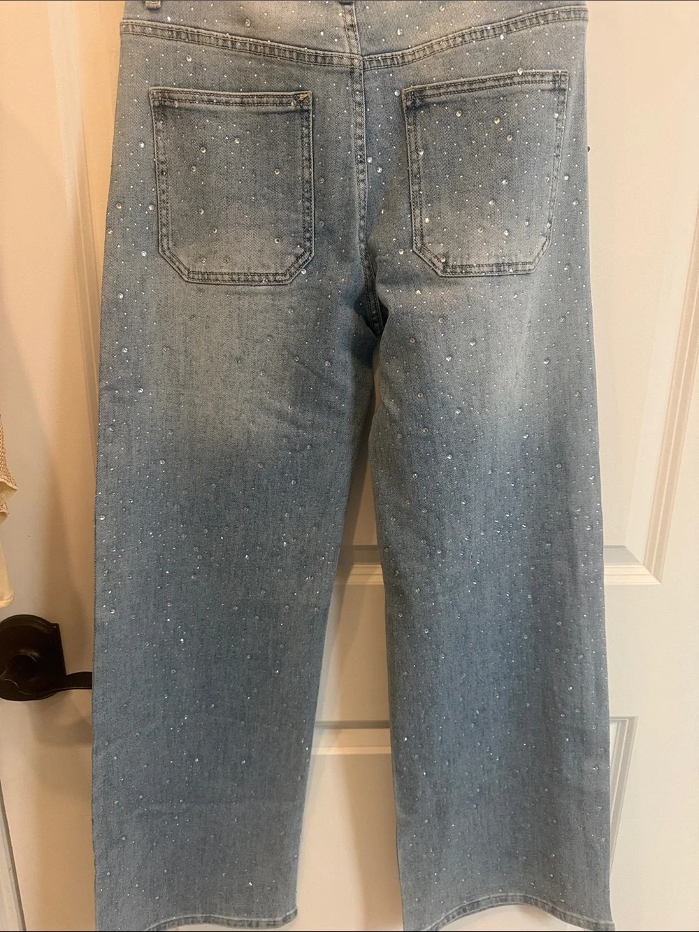 L/C  COLLECTION Light Wash Embellished Straight Jeans
